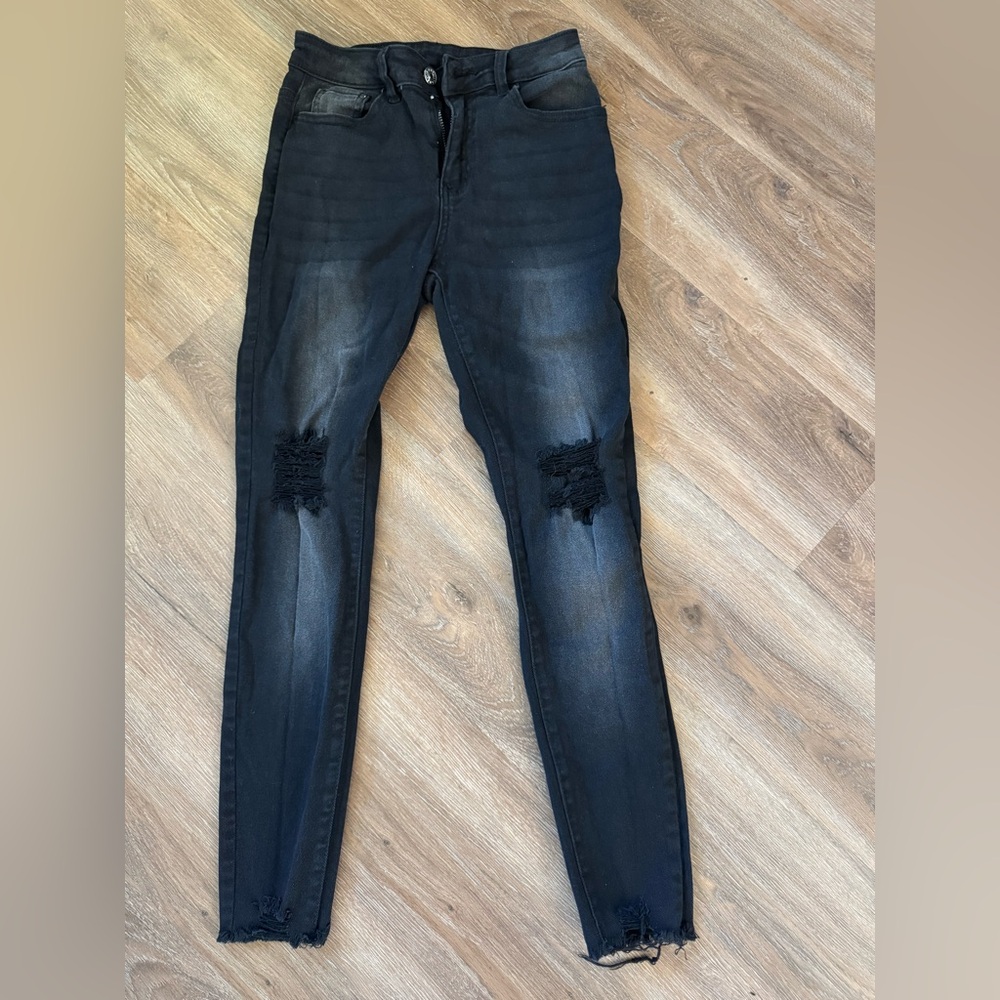 SHEIN Black Distressed Skinny Jeans